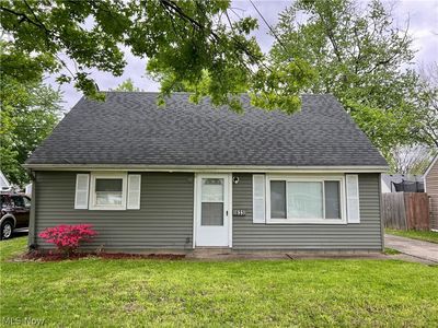 633 Blossom Dr