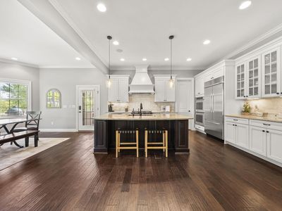 7134 Wilton Chase