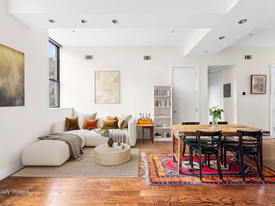 198 Roebling St APT 3A