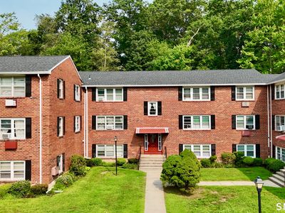 54 Briarwood Lane #B
