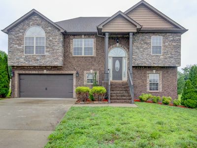 2937 McManus Cir