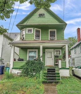 340 Gold St