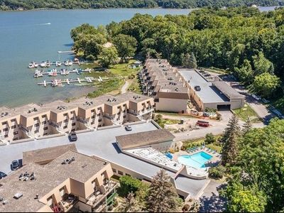 181 Bay Village Dr