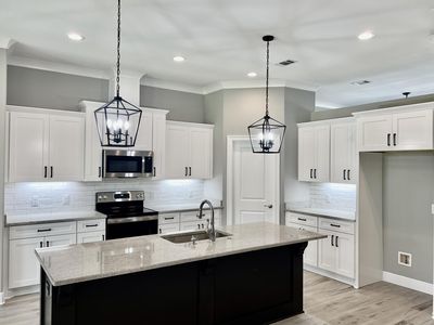 1908 Cardinal Ln