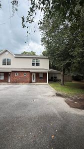 827 Fairview Dr