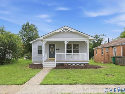 1704 Dinwiddie Ave