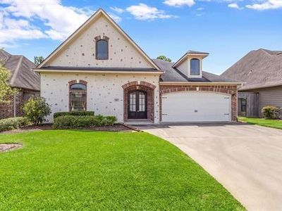 112 Winding Brook Dr