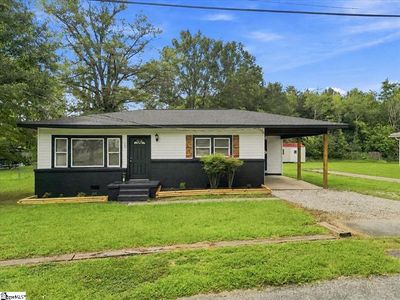 Property at 12 Stephanie Dr, Pelzer, SC