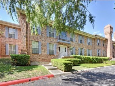 5359 FREDERICKSBURG RD #302