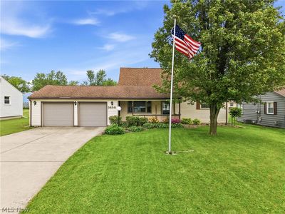 Property at 3898 New Rd, Austintown, OH