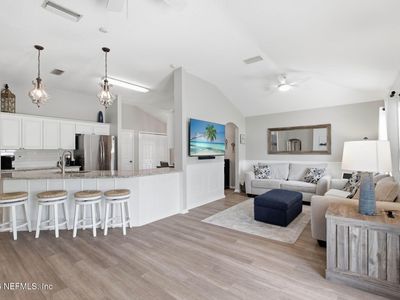 920 OAK ARBOR Circle