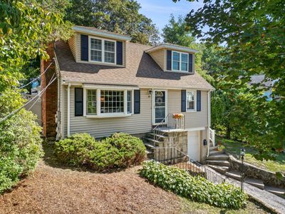 69 Hemlock St