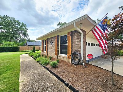 4235 Timbalier Dr