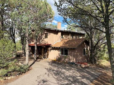 42 Ridge Dr