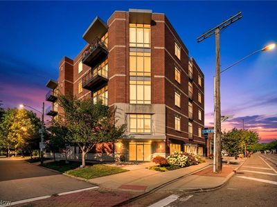 12701 Larchmere Blvd APT 3B
