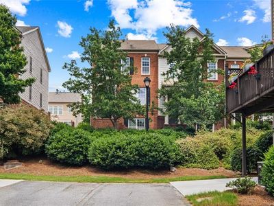 2450 Natoma Ct SE #11