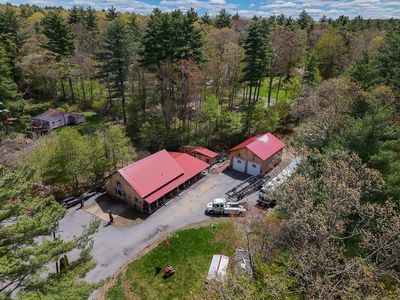 8 Oakwood Rd
