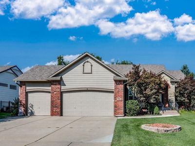 1105 N Hickory Creek St