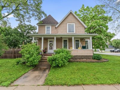 Property at 321 1st Ave SE, Pine Island, MN