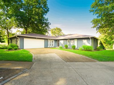 1012 Stuyvesant Ln