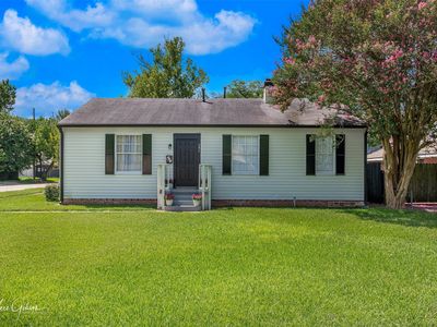 Property at 201 Carrollton Ave, Shreveport, LA