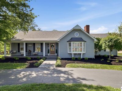 500 Forest Hills Dr