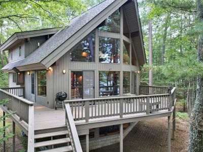 5801 Moccasin Lake Rd