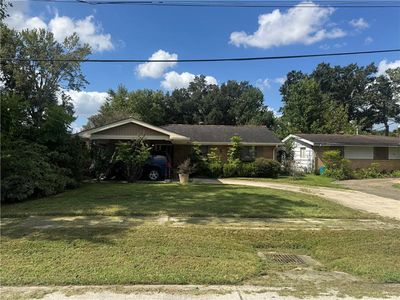 Property at 36 Beauregard Dr, Gretna, LA
