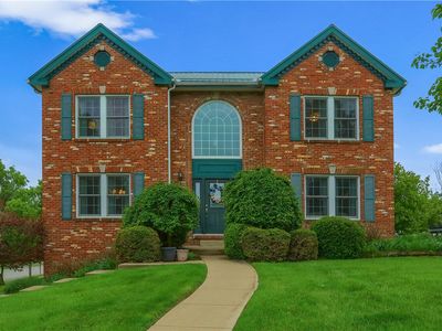 301 Commodore Dr