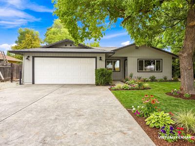 2460 N Bonnyview Rd