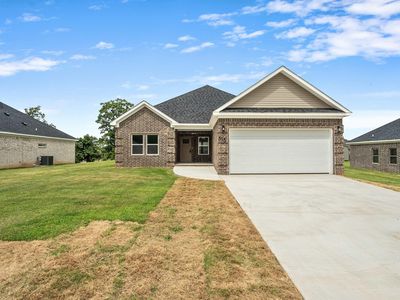 515 Madeleine Cir