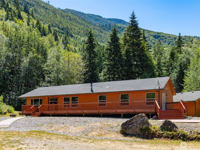 59248 Rockport Cascade Road