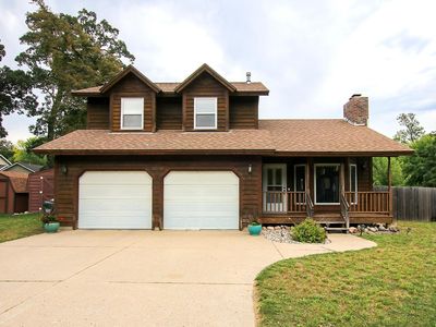 703 Shady Ridge Rd NW