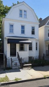 832 S 15Th St