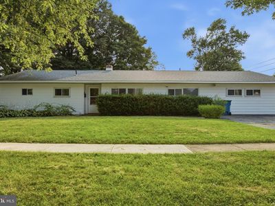 4 Knickerbocker Dr