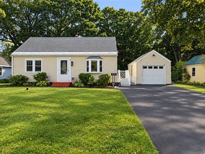 126 Heins Ave