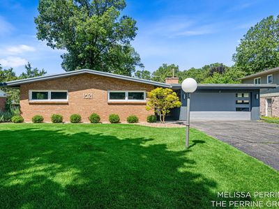 1621 Woodcliff Ave SE