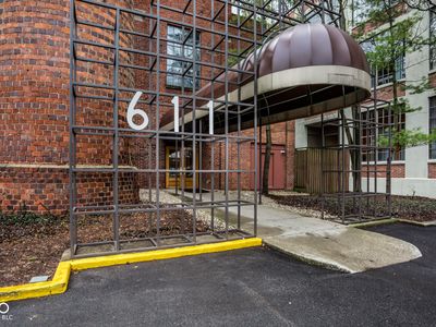 611 N Park Ave APT 104