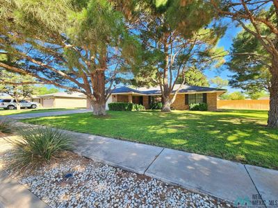 919 Agate Rd