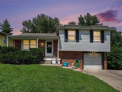 5052 NE 56th Pl