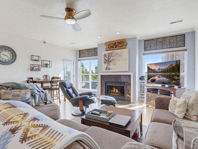 1220 E Locust STREET #309