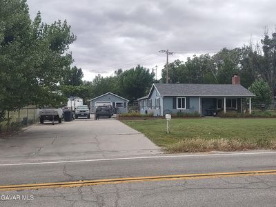Property at 43729 Lake Hughes Rd, Lake Hughes, CA