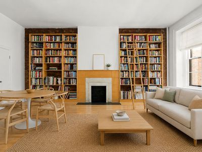 135 Hicks St APT 2A