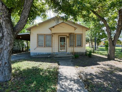Property at 2065 W MILL ST, New Braunfels, TX