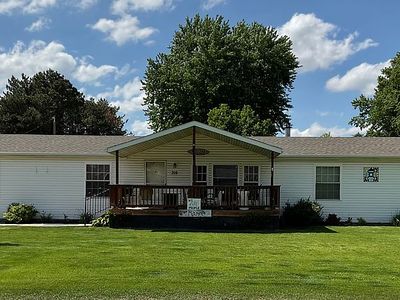 316 N Locust St