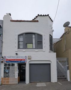 5465 Mission St
