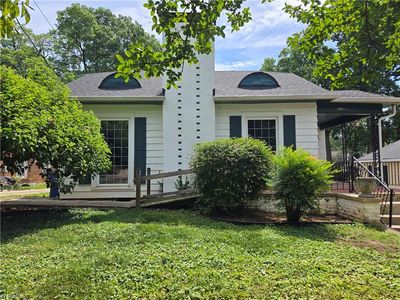 2805 Bon Air Ave