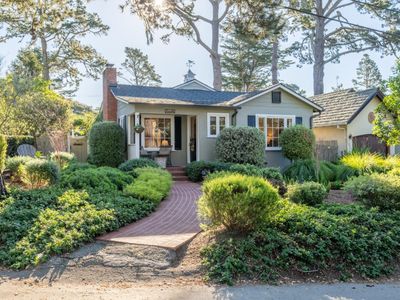 Lobos Se Corner Second