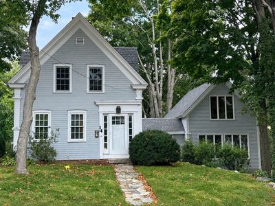 14 Booth Hill Rd