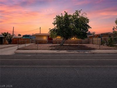 706 Upland Blvd